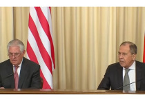 Министр иностранных дел России Сергей Лавров и государственный секретарь США Рекс Тиллерсон 12 апреля впервые встретились за переговорным столом в Москве