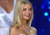 В столице состоялся финал конкурса "Мисс Россия — 2017", победительницей которого стала представительница Свердловской области 21-летняя Полина Попова