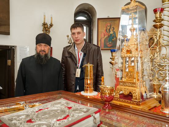 Алтай-Кокс помог доставить Благодатный огонь в православные храмы Алтайского края
