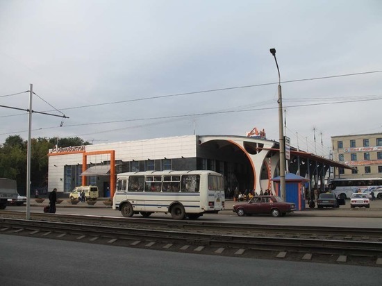 Кемеровчане удивились пропаже терминалов для покупки билетов на автовокзале 