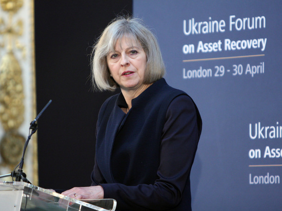 Премьер-министр хочет обеспечить консерваторам серьезное преимущество в парламенте – ради «брэкзита»