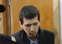 Отец 26 летнего Аброра Азимова, подозреваемого в подготовке теракта в петербургском метро и задержанного 17 апреля в Одинцовском районе Подмосковья, собрал вещи для передачи в СИЗО