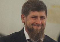 Глава Чеченской республики Рамзан Кадыров считает, что регистрация брака в ЗАГСе является свидетельством недоверия между молодоженами и, в конечном счете, разрушает семью