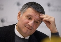 Глава МВД Украины Арсен Аваков осудил солиста популярной украинской группы «Вопли Видоплясова» Олега Скрипку за высказывание о том, что для людей, которые не могут выучить государственный язык, необходимо "создать гетто"