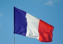 Макрон одержал победу в первом туре выборов президента Франции