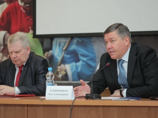 Олег Кувшинников ответил на вопросы профсоюзного актива области