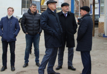 Глава Перми Дмитрий Самойлов проверил ход весеннего благоустройства в Дзержинском и Индустриальном районах