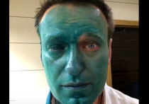 После нападения с зеленкой, из-за которого Алексей Навальный на 80% лишился зрения на один глаз, оппозиционер подал в полицию заявление о преступлении