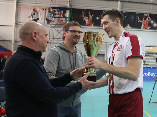 Спортивный сезон у нижегородских волейбольных команд получился неоднозначным