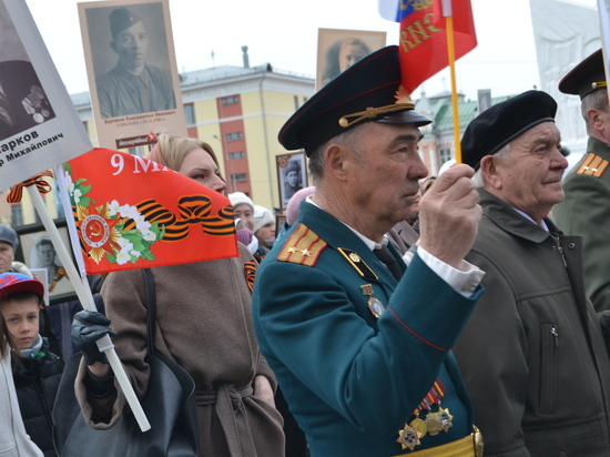 Парадом на главной площади Вологды отметили Великий праздник Победы