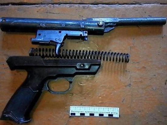 Оружие и боеприпасы нашли полицейские в доме жителя Заринска