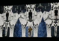В Большом театре закончился первый акт оперы «Волшебная флейта», которой открылся театральный фестиваль им Чехова