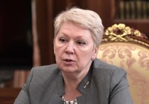 Глава Минобрнауки Ольга Васильева заявила, что ведомство провело по итогам митингов 26 марта «аналитическую работу» с молодежью и выявило, что подавляющее большинство подростков не смогли дать определение понятию «коррупция». 