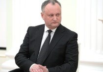 Президент Молдавии Игорь Додон раскритиковал решение правительства республики о высылке пятерых российских дипломатов