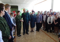Корреспондент «МК» в Серпухове» поехала на обычное протокольное мероприятие в сельскую школу, а оказалась в очень гостеприимном доме