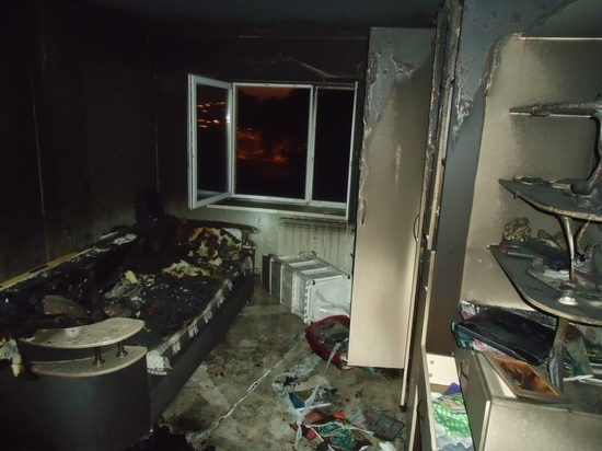 В Иркутске мужчина погиб при пожаре в доме на улице Сарафановской