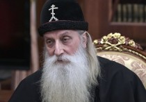 За последние несколько дней популярным персонажем в сводках новостей стал митрополит Корнилий – глава Русской православной старообрядческой церкви