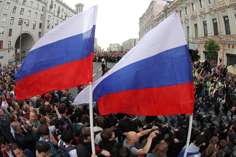 Как полиция прессовала митингующих на Тверской: газ, дубинки и «Позор!»