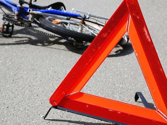 В Оренбурге водитель Опеля сбил подростка на велосипеде 