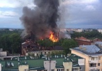 6 июня, на территории бывшего ИВВАИУ в одном из неэксплуатируемых зданий случился крупный пожар на площади 1,6 тыс