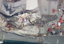 Спасатели проникли в искореженные отсеки эсминца ВМС США Fitzgerald и обнаружили там тела моряков, ранее считавшимися пропавшими