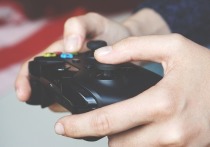 Группа исследователей, представляющих Университет Сапиенцы в Риме, пришла к выводу, что у мужчины, часто играющие в компьютерные игры, в среднем способны на более продолжительные половые акты