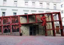 Первоначальный вид 160 экспонатов из музея Маяковского планируют восстановить реставраторы