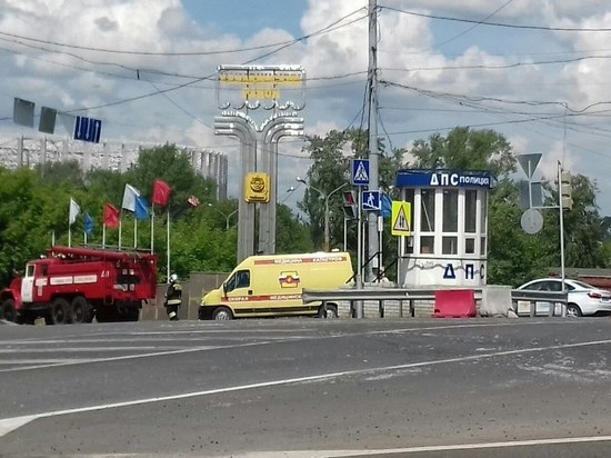 Канавинский мост в Нижнем Новгороде перекрыли спецслужбы