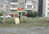 Зимой многие челябинские СМИ написали о демонтаже 25 детских площадок в Калининском районе Челябинска
