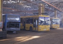 15 июня на заседании Омского горсовета депутаты утвердили положение о введении в муниципальном общественном транспорте повременной оплаты проезда «ОМКА»