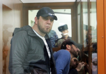 В общей сложности три дня понадобилось 12 судьям присяжным, чтобы признать пятерых фигурантов по делу об убийстве Бориса Немцова виновными по двум инкриминируемым им статьям