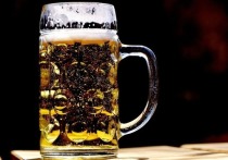 Исследователи, представляющие Национальный университета Сингапура, заявили, что им удалось изготовить необычное пиво, обладающее рядом полезных свойств