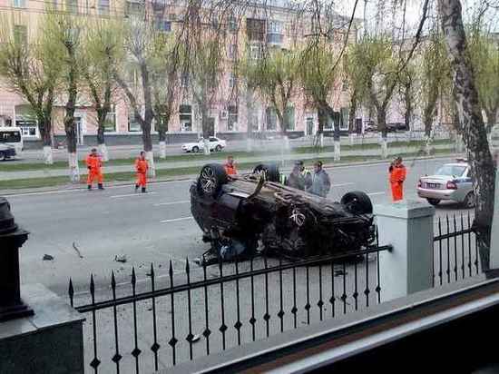В Барнауле за ДТП с двумя погибшими будут судить водителя BMW-Х5