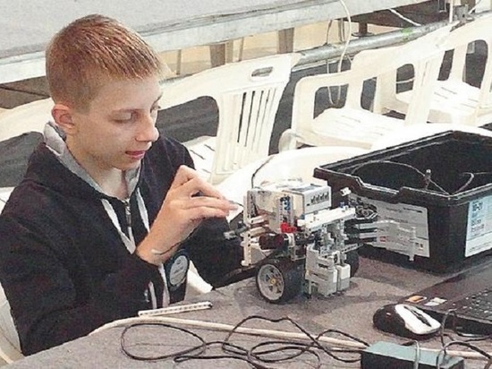Нижегородский школьник победил на Всероссийской робототехнической олимпиаде