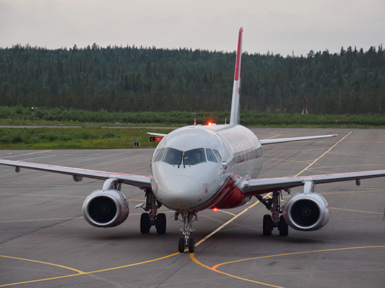 Авиакомпания Red Wings без предупреждения отменяет рейсы Мурманск - Москва