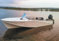 Власти Челябинской области назвали предположительную причину опрокидывания лодки в запруде на реке Верхний Тогузак близ села Чесма