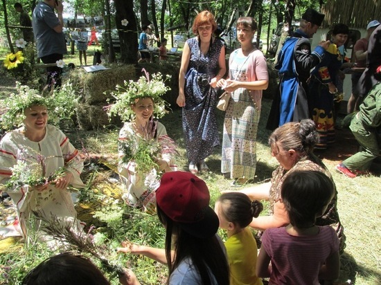Семьи из казачьих обществ края пригласили на особый праздник