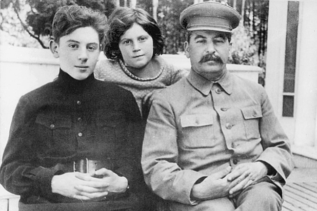 Где Похоронен Василий Сталин Фото