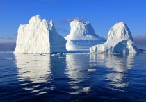 Гигантская часть расположенного в Антрактиде ледника Ларсен С откололась от него образовался айсберг, пощадь которого оценивается в 6 тысяч квадратных километров