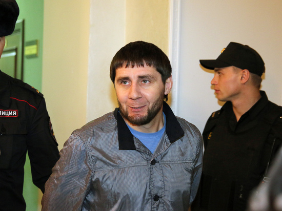 Московский окружной военный суд вынес приговор пятерым фигурантам громкого дела