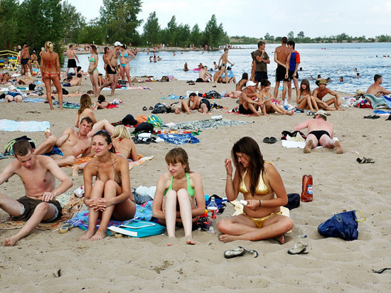 У областного центра только один официально действующий пляж — «Городские пески», но и тот поставлен под сомнение