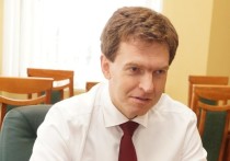 В 2010 году Николай Карякин впервые ступил на нижегородскую землю в должности директора НИИ травматологии и ортопедии, а спустя семь лет представлен исполняющим обязанности ректора Нижегородской государственной медицинской академии