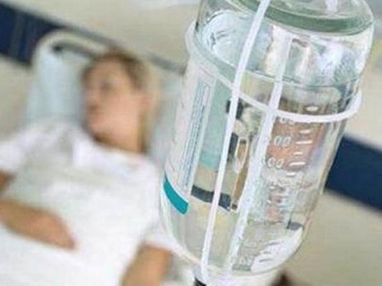 В больницу Бугуруслана поступило 16 человек, в том числе трое детей с диагнозом острая кишечная инфекция