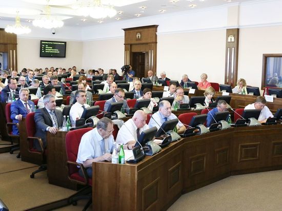 Дума Ставропольского края приняла изменения в закон «Об образовании» в защиту  ученических бригад