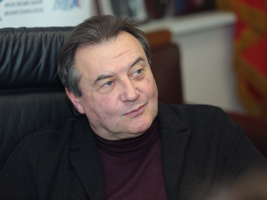 Режиссер считает эту историю не хуже, чем рассказанную в фильме о Высоцком