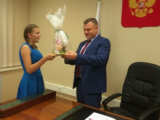 Школьница из Тамбовской области получила подарок от президента России Владимира Путина