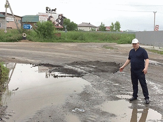 Олег Гроо отчитался о якобы отремонтированных дорогах 