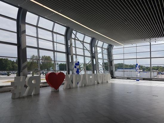 "Мы видим, что уже надо переделать": открылся новый терминал калининградского аэропорта