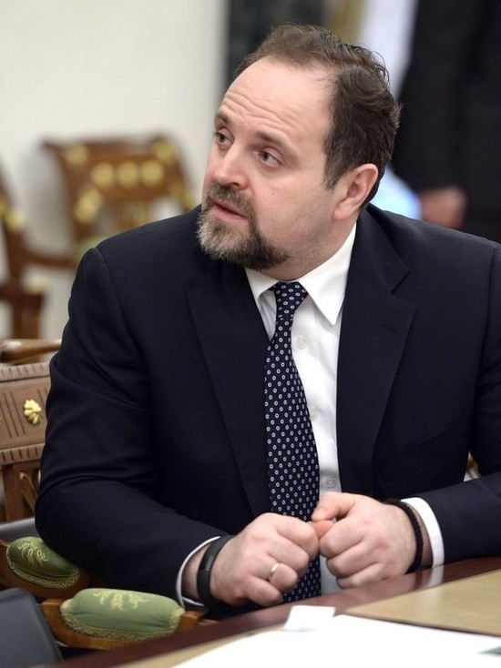 В случае подтверждения сведений он должен будет быть уволен по утрате доверия