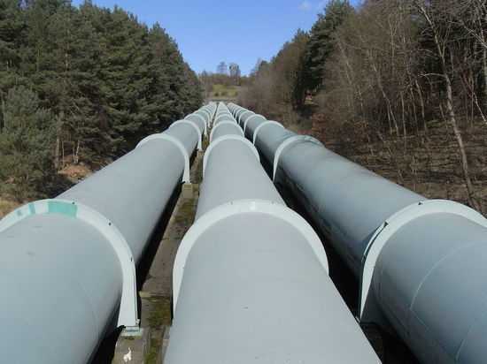 В перспективный план не были включены пять проектов, связанных с газопроводом
